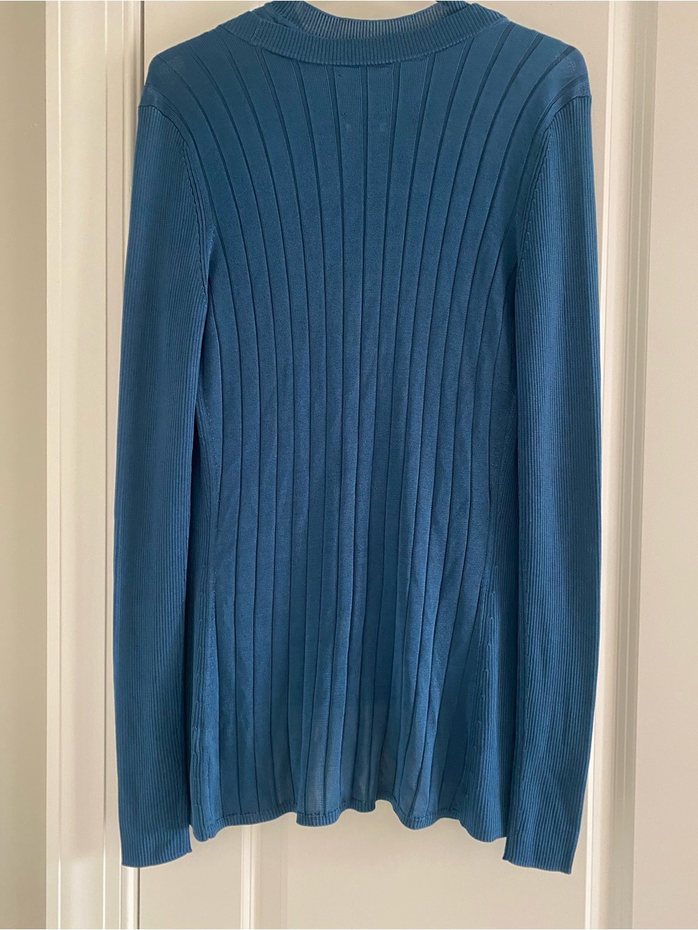St.John Knit Sweater Set Teal Blue SZ Med See Last Pic Missing Tag Tiny Holes - Picture 2 of 11